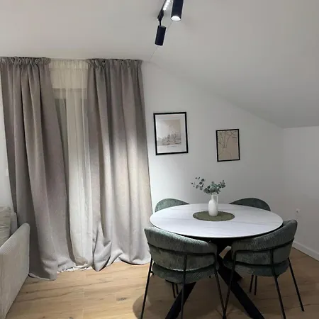 Modern Design I Stylish & Comfortable Solin