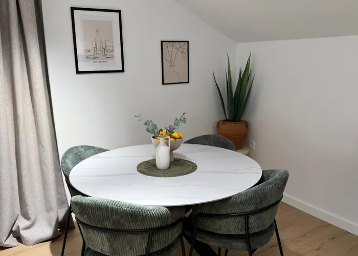 Modern Design I Stylish & Comfortable *