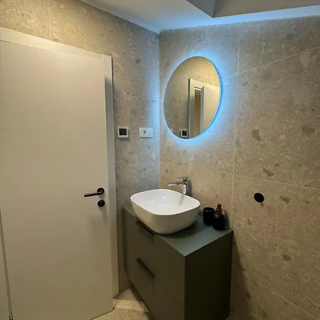 Apartman Modern Design I Stylish & Comfortable Solin